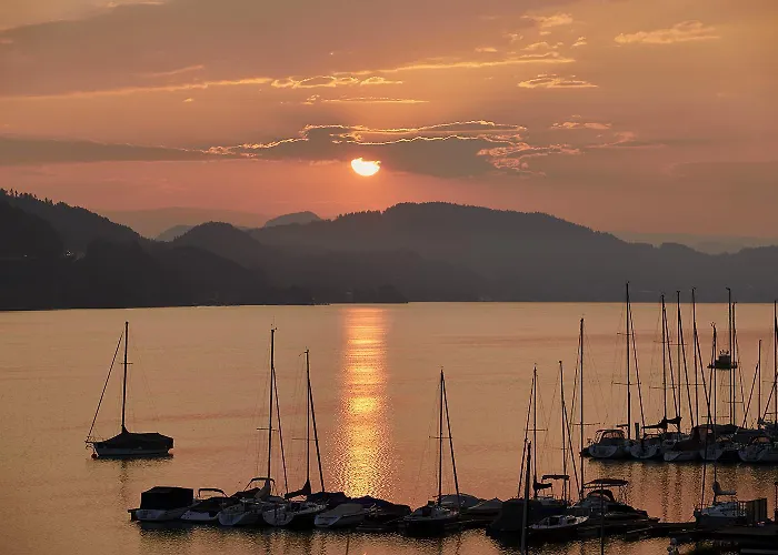 Beachvilla Velden Apartman *