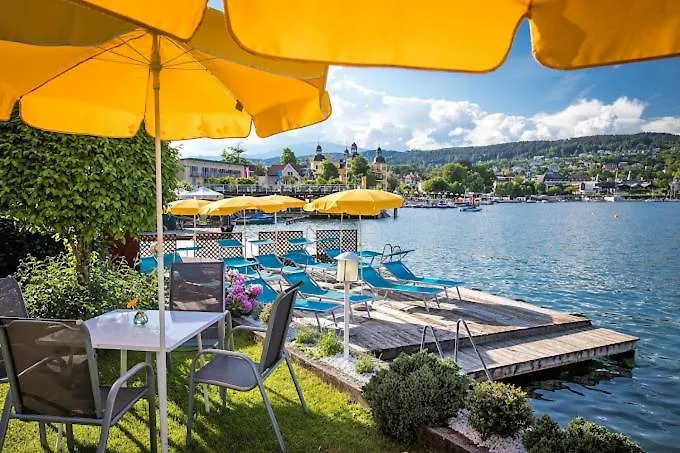 Beachvilla Velden Apartman