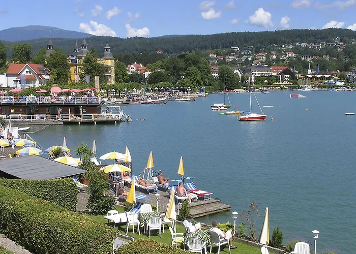 Beachvilla Velden Apartman